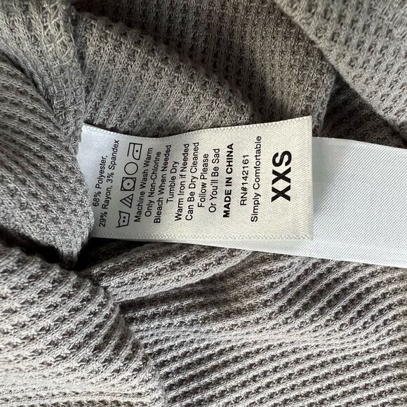 Lularoe Ruby Gray Henley top - Picture 5 of 6